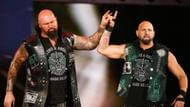 Good brother on raw